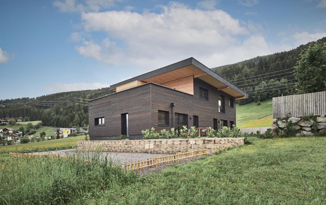 Black Forest Lodges - Gehobene Ferienwohnungen Mit Privatsaunas تولفيس المظهر الخارجي الصورة