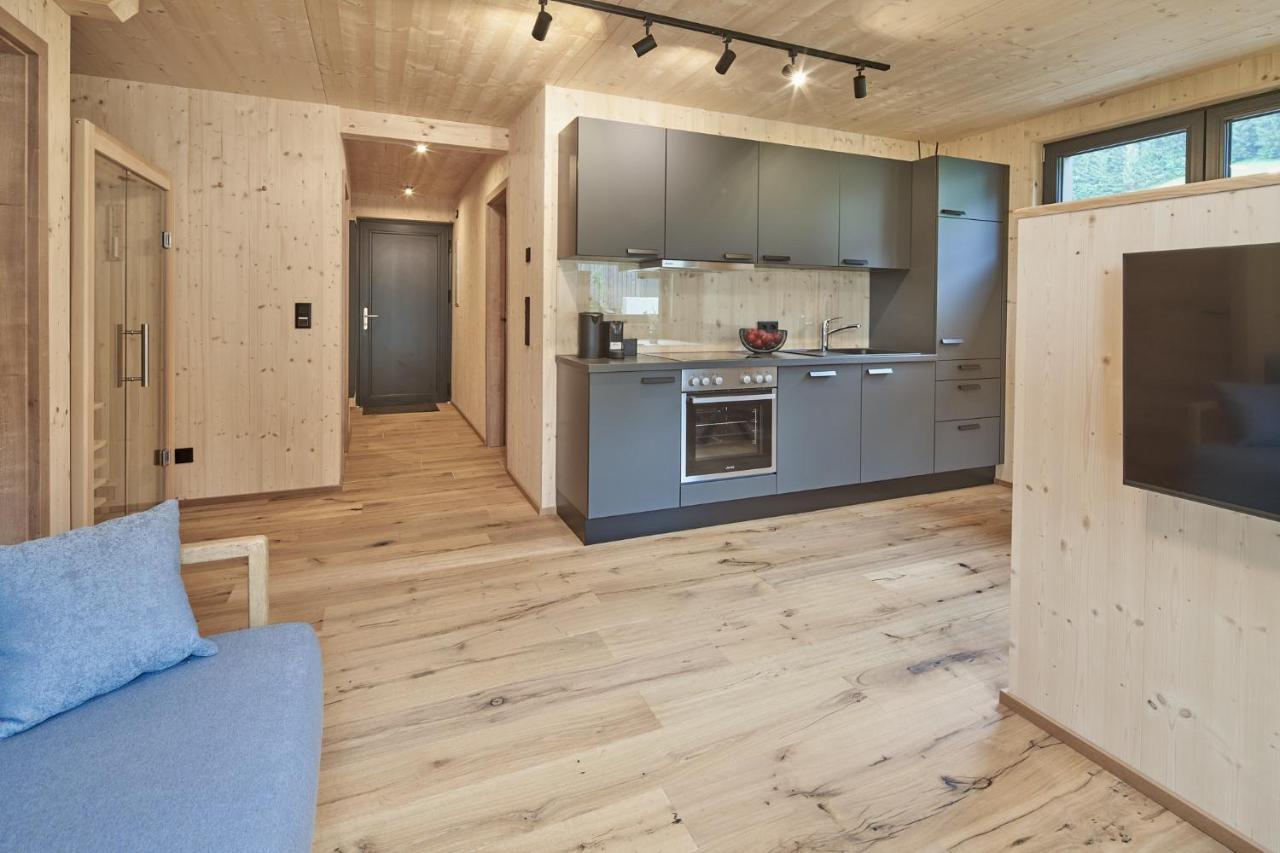 Black Forest Lodges - Gehobene Ferienwohnungen Mit Privatsaunas تولفيس المظهر الخارجي الصورة