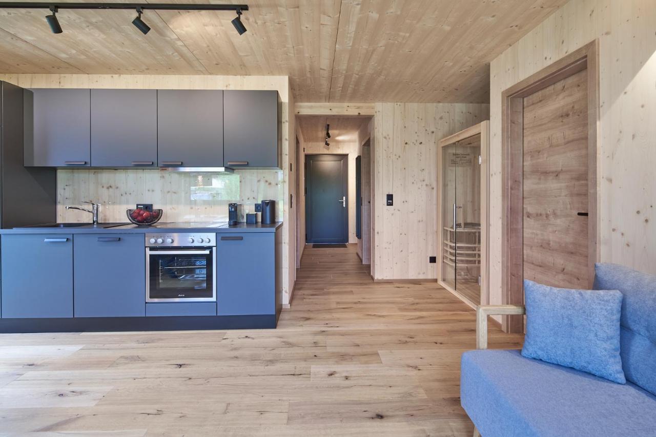 Black Forest Lodges - Gehobene Ferienwohnungen Mit Privatsaunas تولفيس المظهر الخارجي الصورة