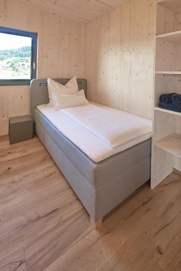 Black Forest Lodges - Gehobene Ferienwohnungen Mit Privatsaunas تولفيس المظهر الخارجي الصورة